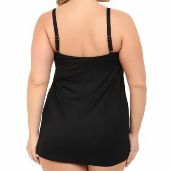 RALPH Lauren Plus Size Beach Club Solids Flyaway Convertible One-Piece - Picture 3 of 5